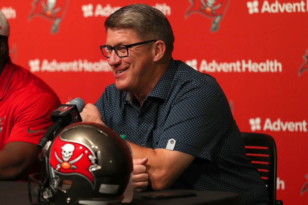 NFL: APR 29 Buccaneers Press Conference