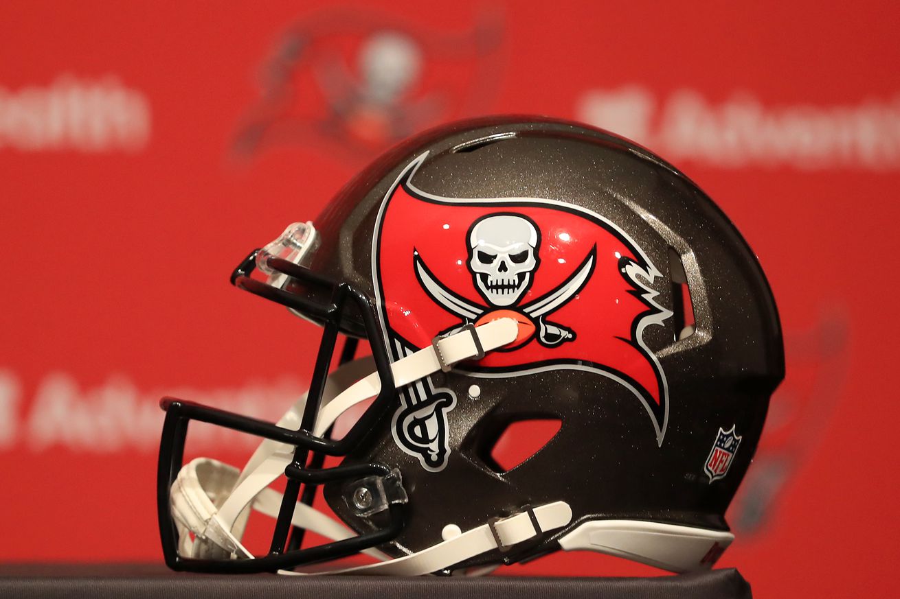 NFL: APR 25 Buccaneers First Round Draft Pick Pick