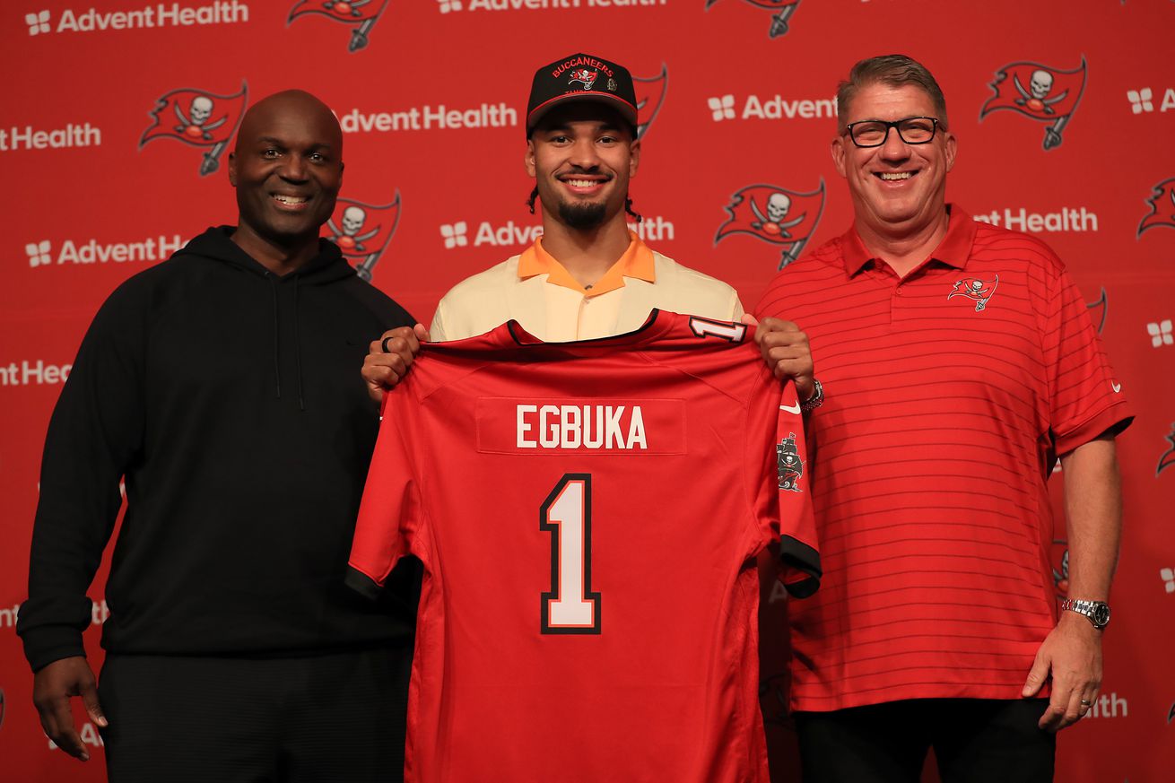 NFL: APR 25 Buccaneers First Round Draft Pick Pick