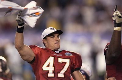 Lynch celebrates the win