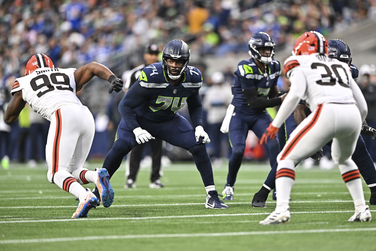 Cleveland Browns v Seattle Seahawks