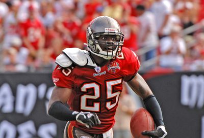 Chicago Bears vs Tampa Bay Buccaneers - November 27, 2005